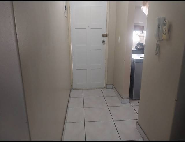 3 BEDROOM FLAT FOR SALE IN PINETOWN CENTRAL